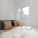 Fashionable Center By Renters *