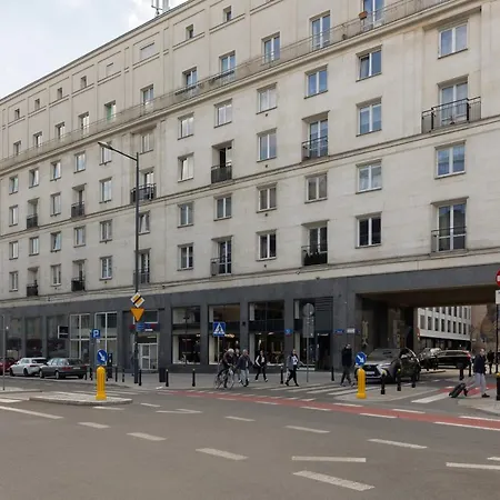 Fashionable Center By Renters Warschau