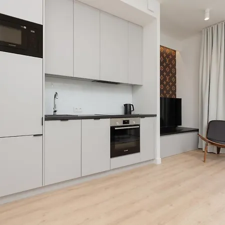 Fashionable Center By Renters Warszawa