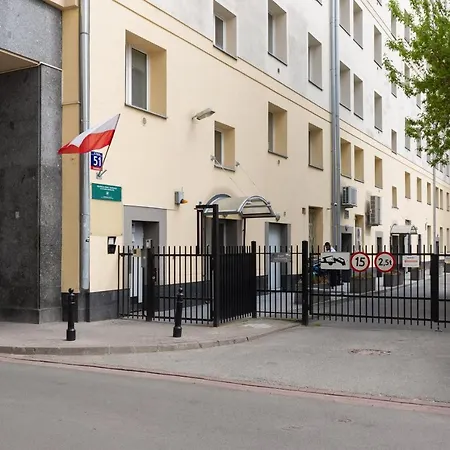 Fashionable Center By Renters Warszawa